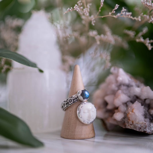 lady ether ring