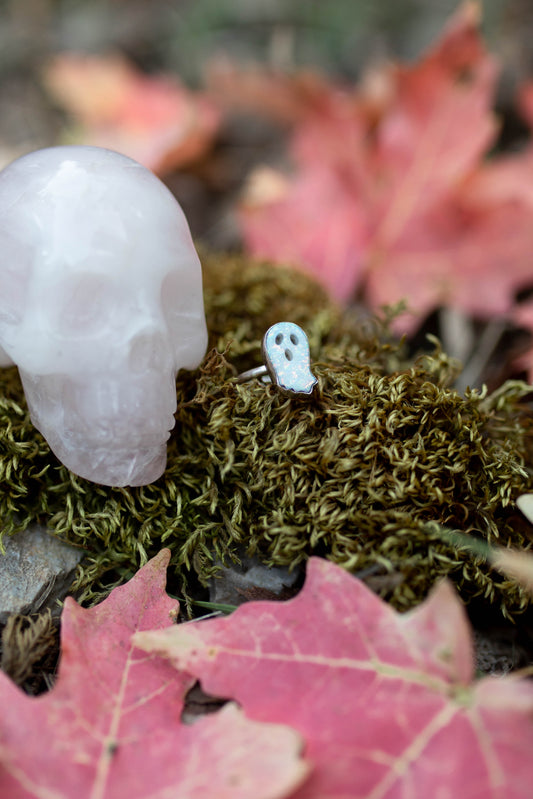 Opal Ghosty Ring - Size 6