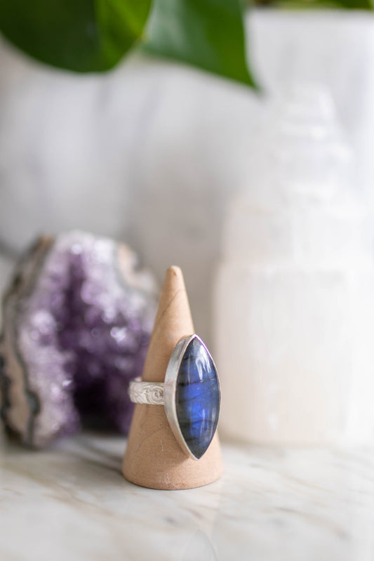 Labradorite Ring - Size 7